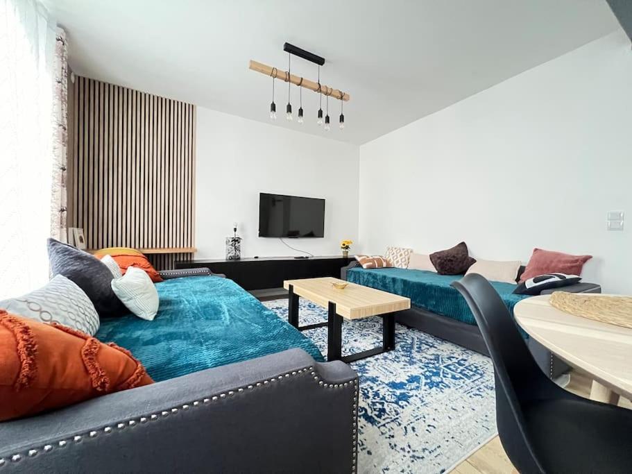Proche De Paris, Parking Prive Apartment Le Kremlin-Bicetre Ngoại thất bức ảnh
