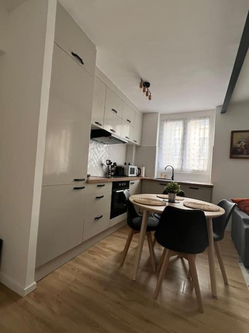 Proche De Paris, Parking Prive Apartment Le Kremlin-Bicetre Ngoại thất bức ảnh