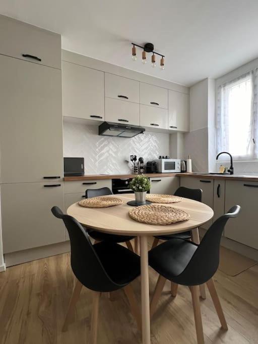 Proche De Paris, Parking Prive Apartment Le Kremlin-Bicetre Ngoại thất bức ảnh
